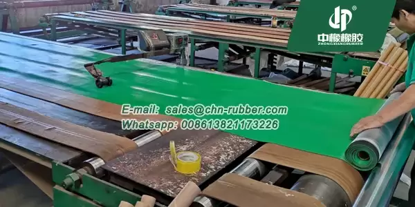 grooved rubber mat