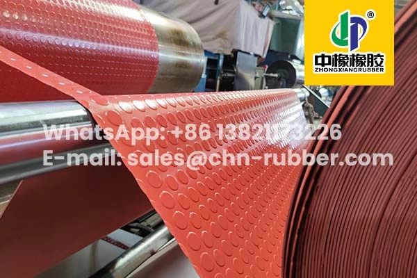 piso moeda antiderrapante